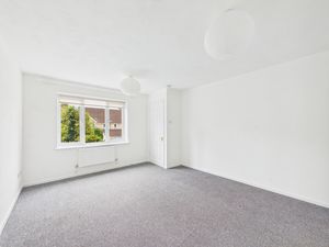 Lounge- click for photo gallery
